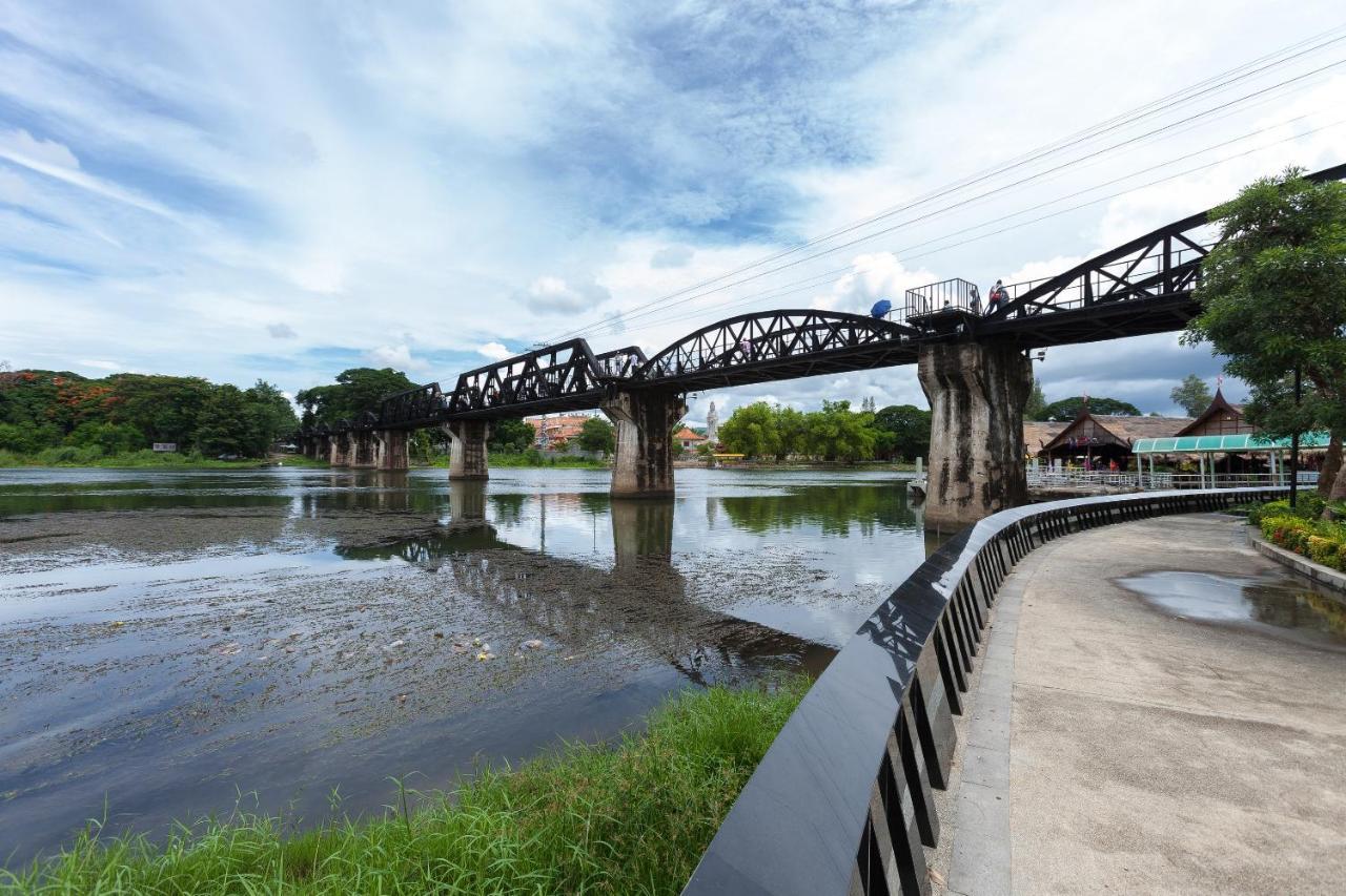 OYO 75339 Full Frame Resort Kanchanaburi Esterno foto