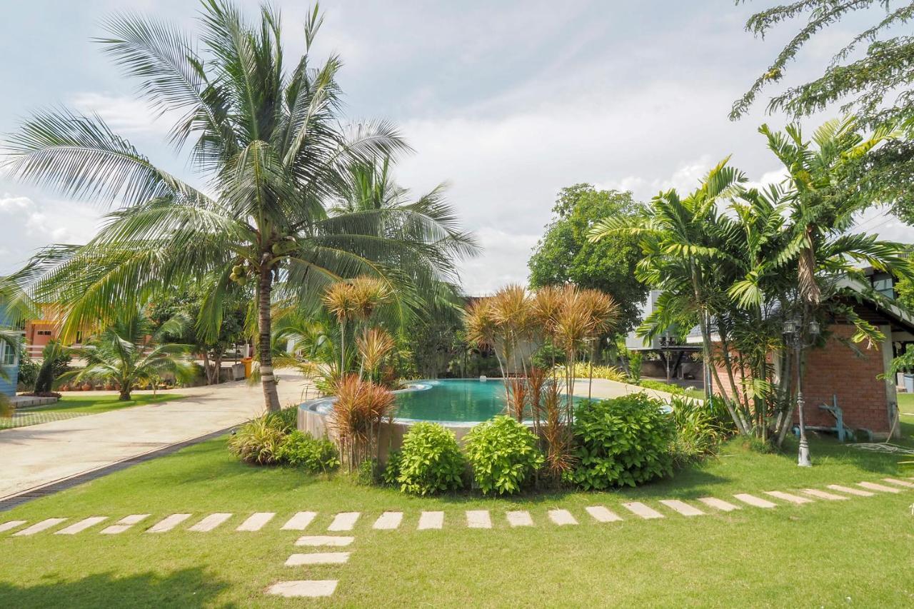 OYO 75339 Full Frame Resort Kanchanaburi Esterno foto